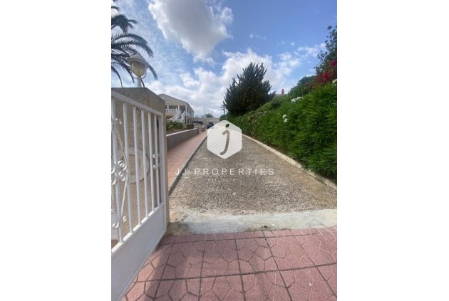 Tweedehands - Villa -
Algorfa - Inland