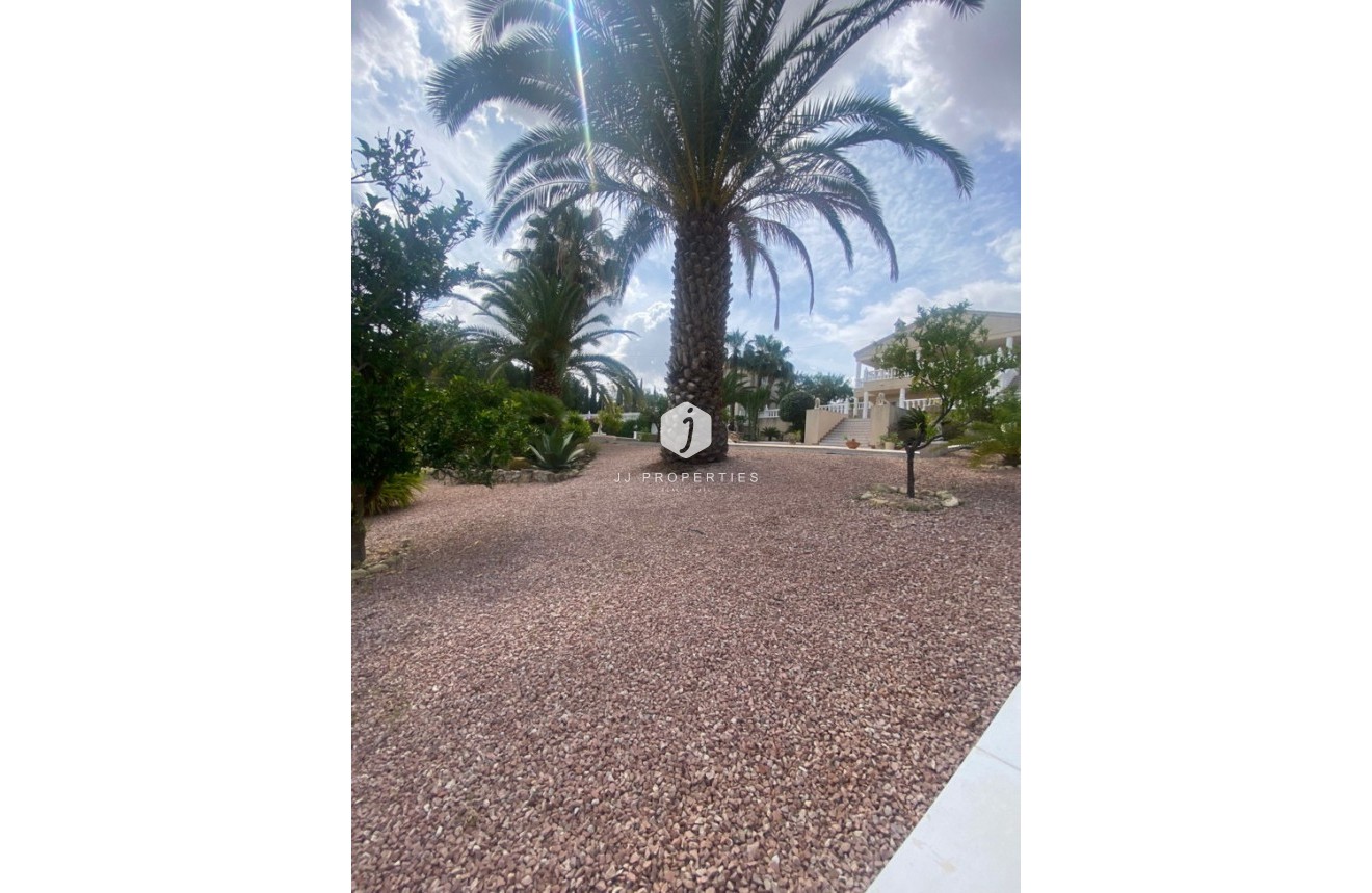 Tweedehands - Villa -
Algorfa - Inland