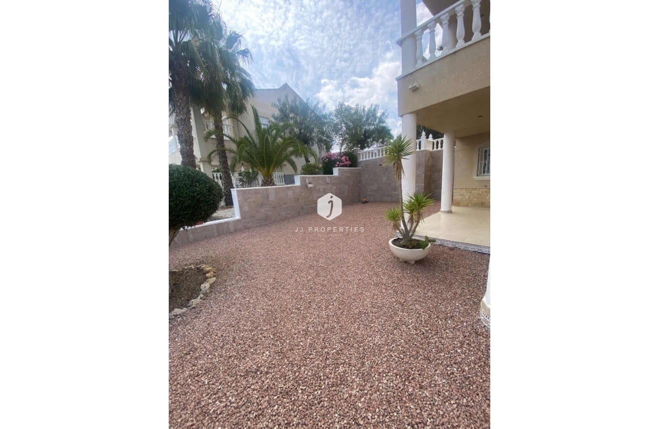 Tweedehands - Villa -
Algorfa - Inland