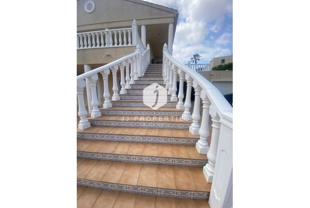 Tweedehands - Villa -
Algorfa - Inland