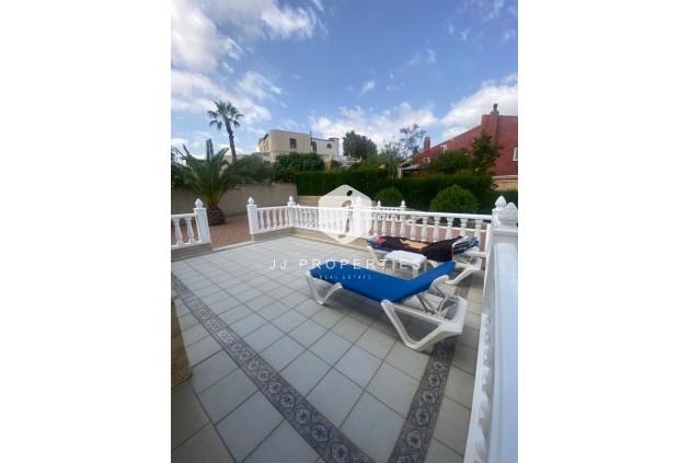 Tweedehands - Villa -
Algorfa - Inland