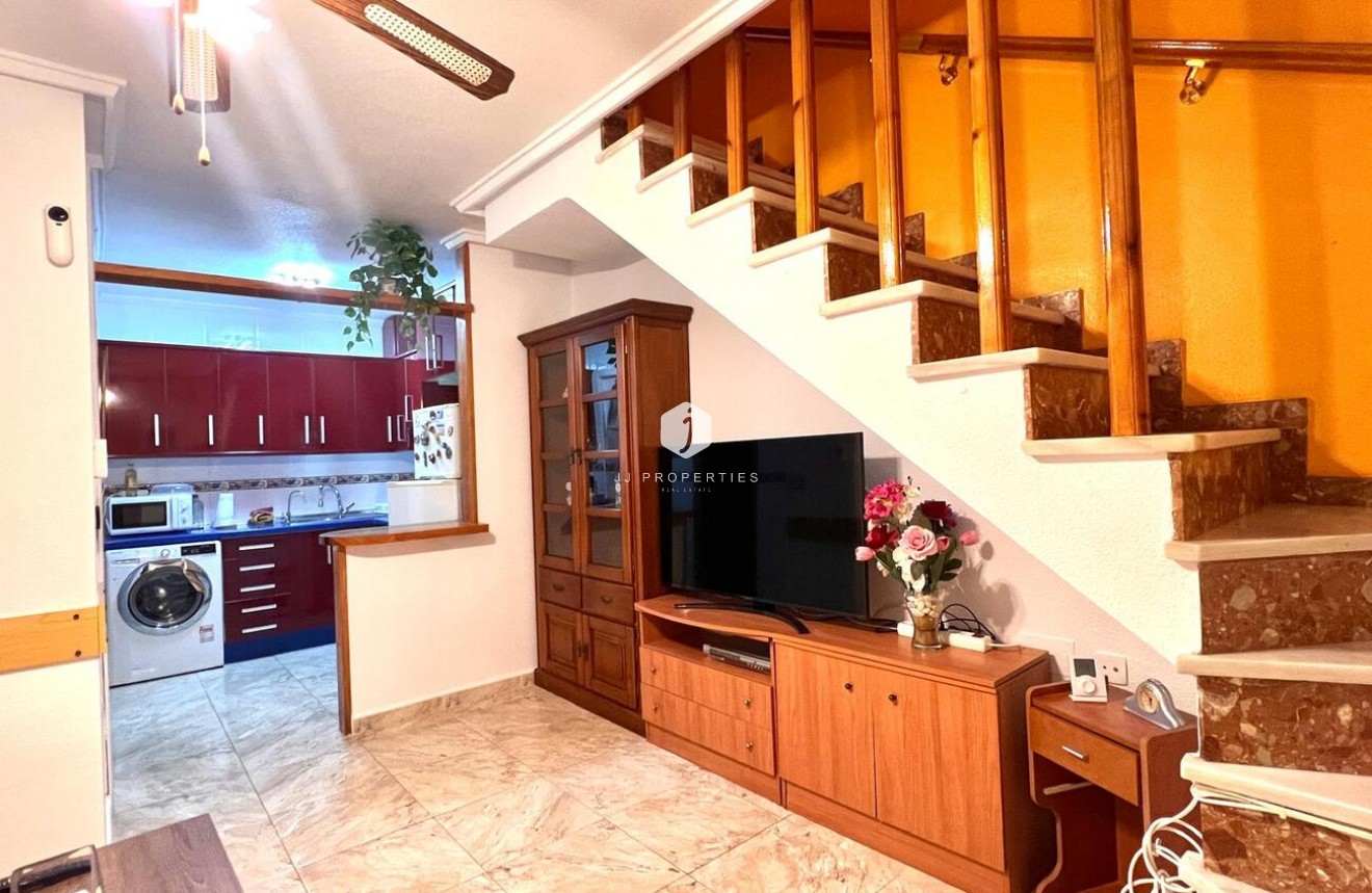 Tweedehands - duplex -
Torrevieja - Costa Blanca