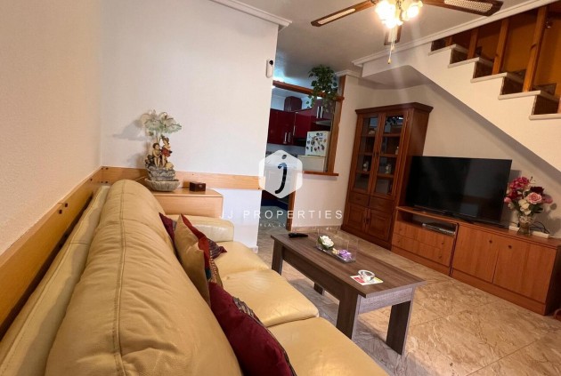 Tweedehands - duplex -
Torrevieja - Costa Blanca