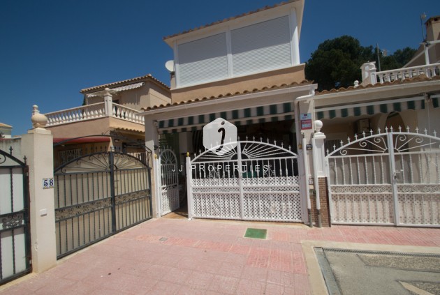 Tweedehands - duplex -
Torrevieja - Costa Blanca