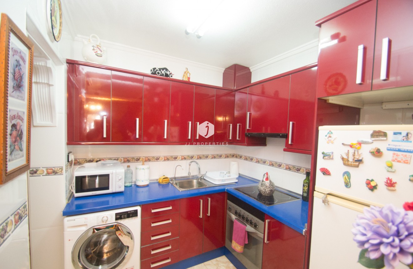 Tweedehands - duplex -
Torrevieja - Costa Blanca