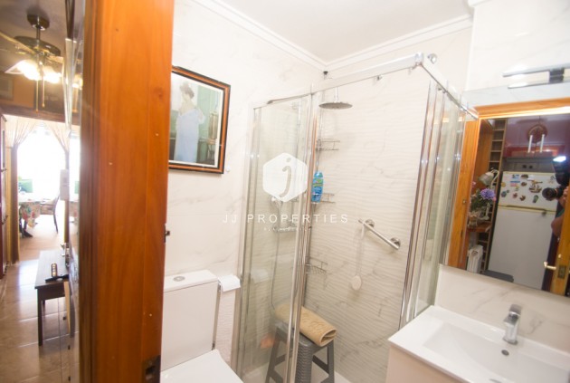 Tweedehands - duplex -
Torrevieja - Costa Blanca