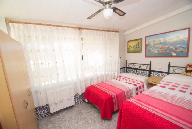 Tweedehands - duplex -
Torrevieja - Costa Blanca