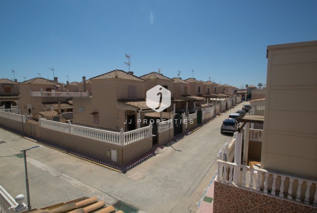 Tweedehands - duplex -
Torrevieja - Costa Blanca