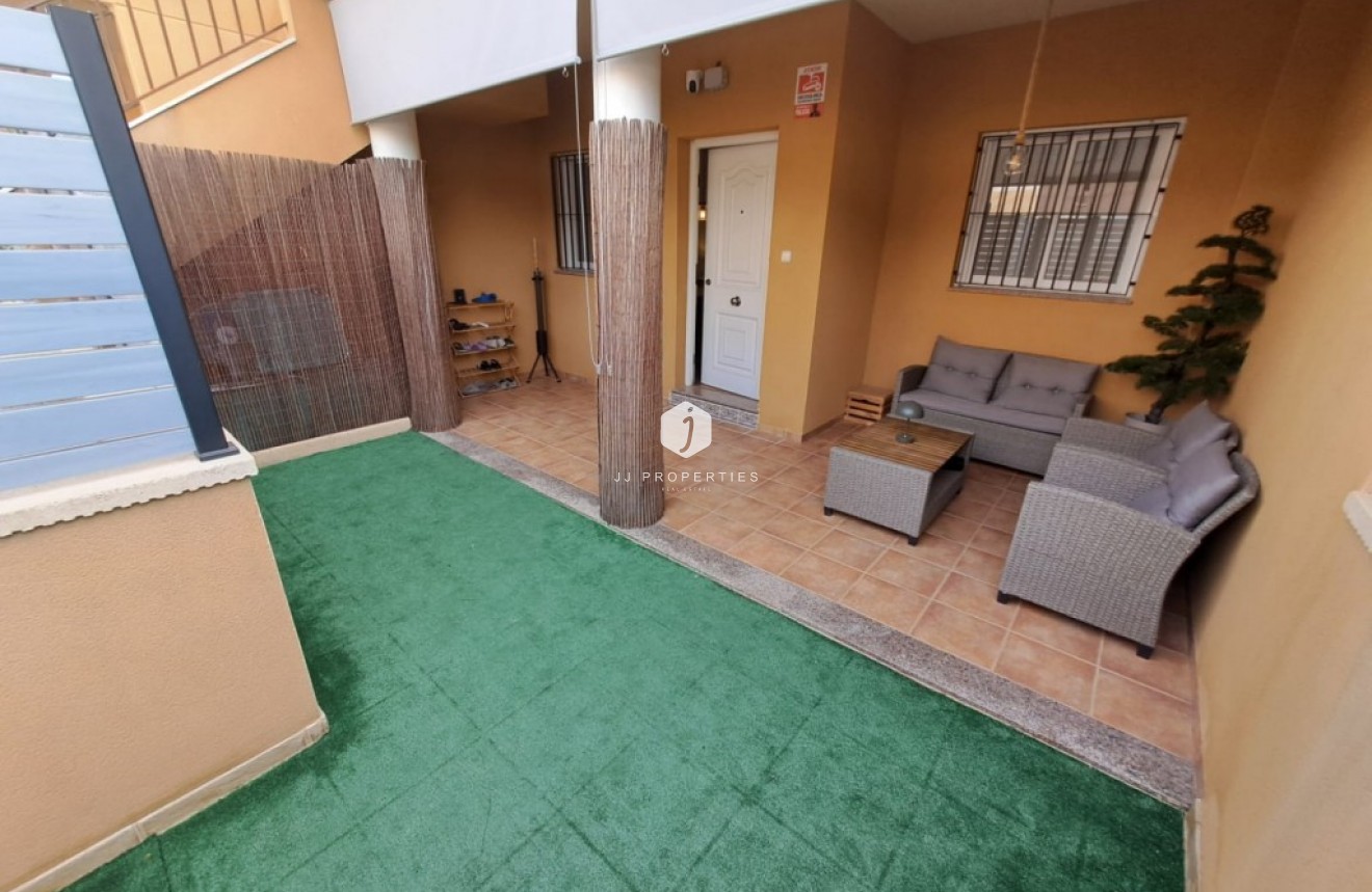 Tweedehands - Bungalow -
Benejúzar - Inland