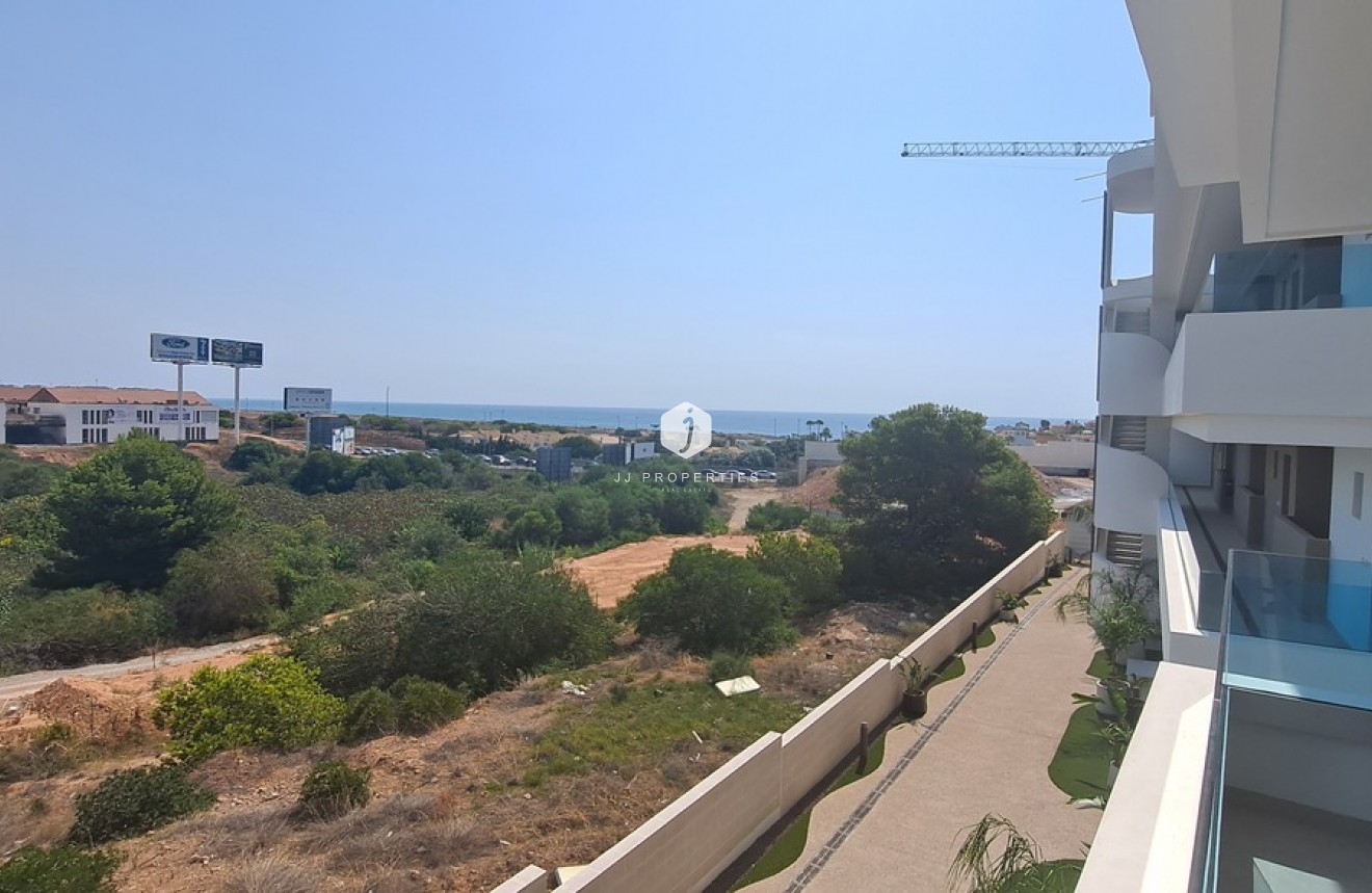 Tweedehands - Appartement / flat -
Playa Flamenca - Costa Blanca