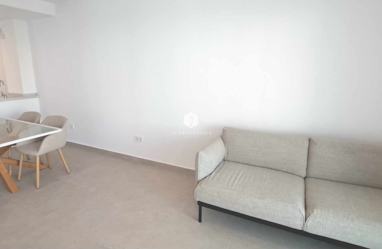 Tweedehands - Appartement / flat -
Playa Flamenca - Costa Blanca