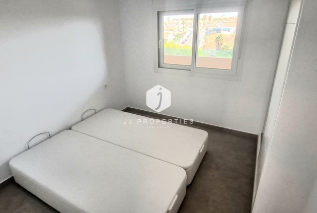 Tweedehands - Appartement / flat -
Playa Flamenca - Costa Blanca