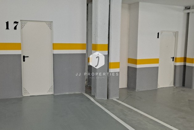 Tweedehands - Appartement / flat -
Playa Flamenca - Costa Blanca