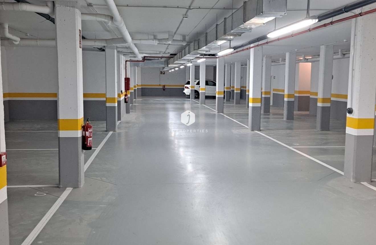 Tweedehands - Appartement / flat -
Playa Flamenca - Costa Blanca