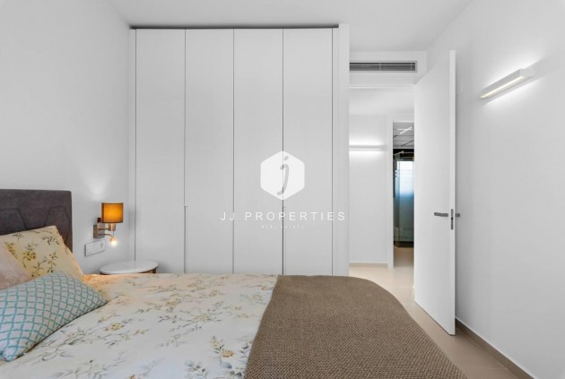 Tweedehands - Villa -
Orihuela Costa - Campoamor