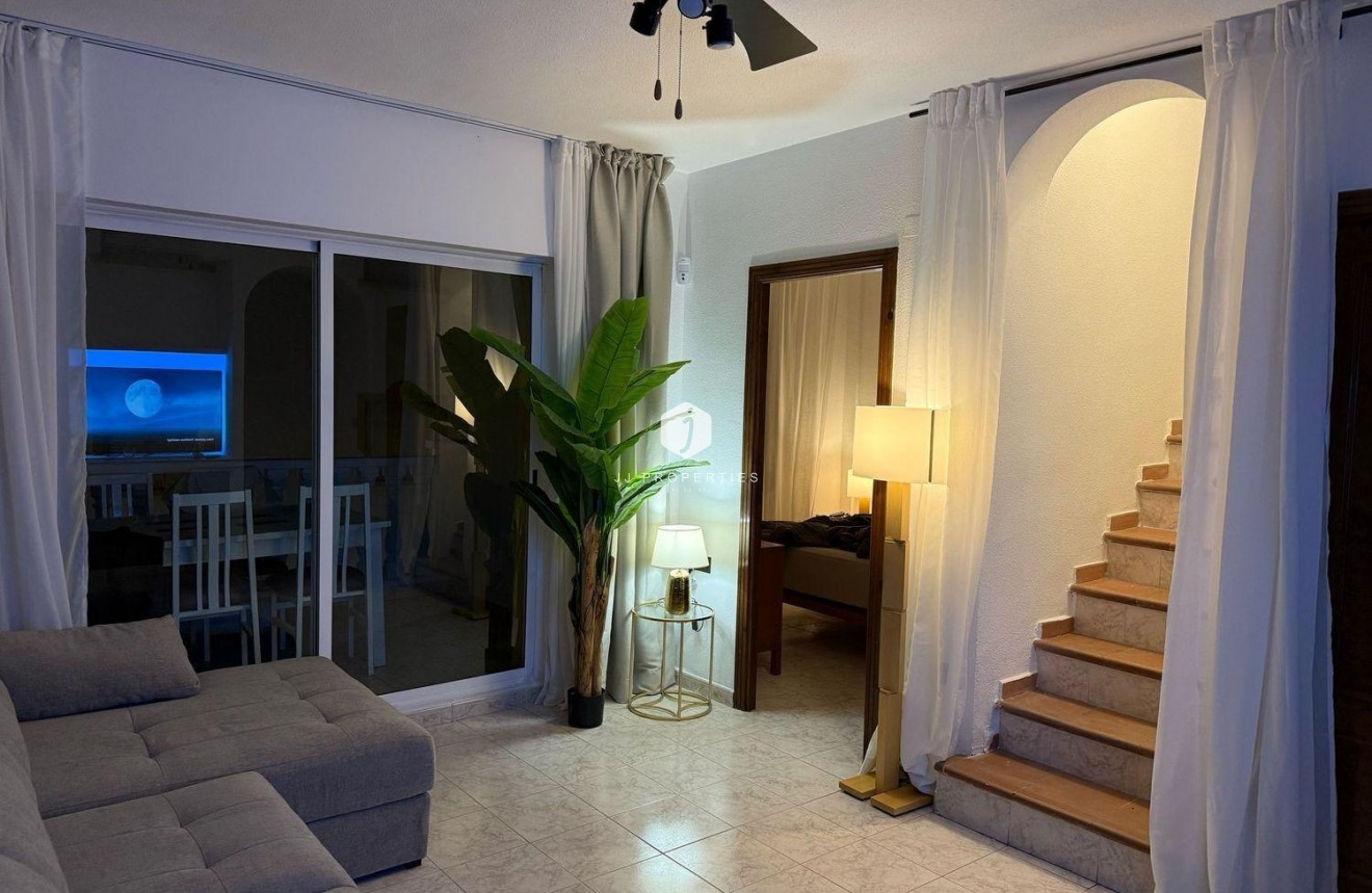 Tweedehands - Bungalow -
Torrevieja - Cañada Del Molino