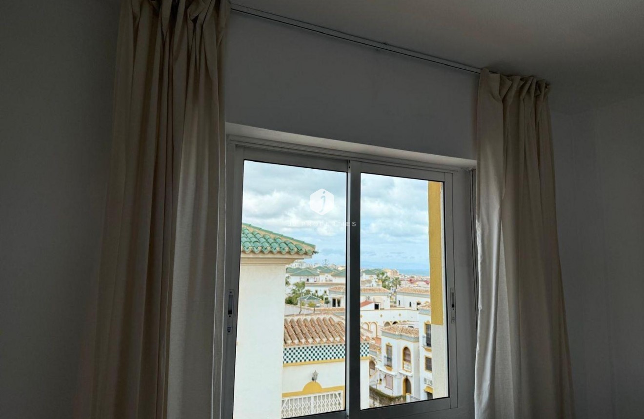 Tweedehands - Bungalow -
Torrevieja - Cañada Del Molino