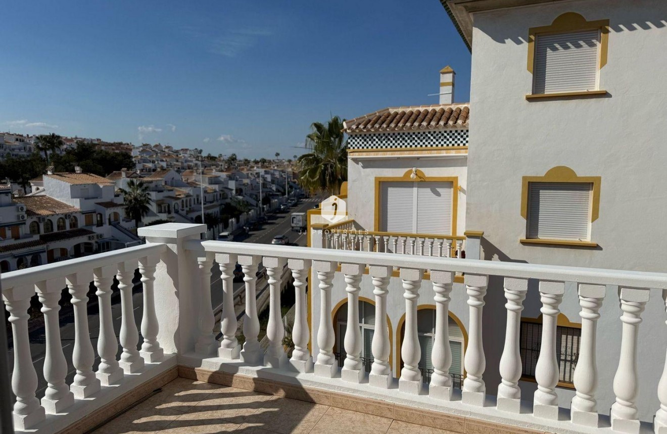 Tweedehands - Bungalow -
Torrevieja - Cañada Del Molino