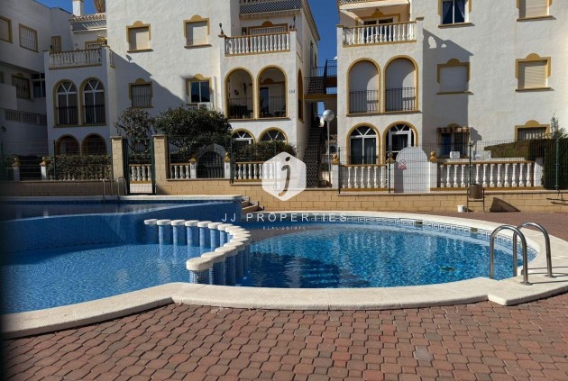 Tweedehands - Bungalow -
Torrevieja - Cañada Del Molino