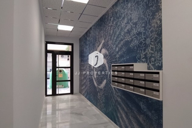 Tweedehands - Appartement / flat -
Torrevieja - CENTRE PLAYA DEL CURA LAS PISCINAS