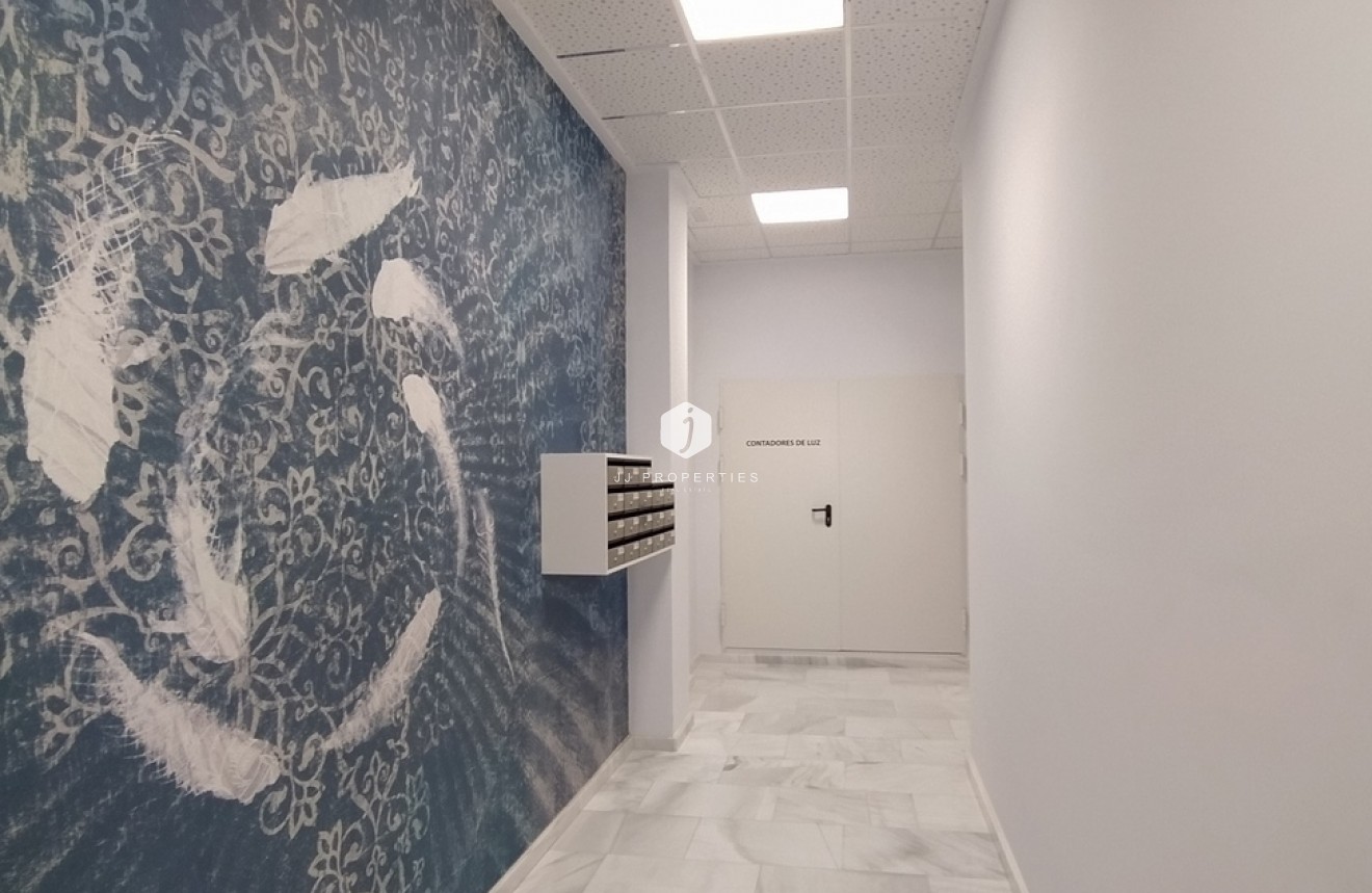 Tweedehands - Appartement / flat -
Torrevieja - CENTRE PLAYA DEL CURA LAS PISCINAS