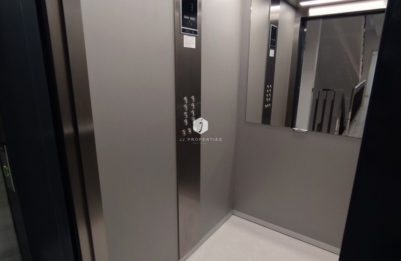 Tweedehands - Appartement / flat -
Torrevieja - CENTRE PLAYA DEL CURA LAS PISCINAS