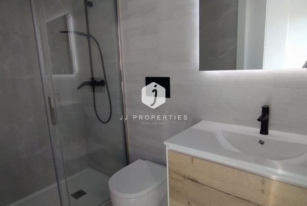 Tweedehands - Appartement / flat -
Torrevieja - CENTRE PLAYA DEL CURA LAS PISCINAS
