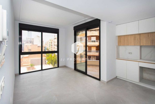 Tweedehands - Appartement / flat -
Torrevieja - CENTRE PLAYA DEL CURA LAS PISCINAS