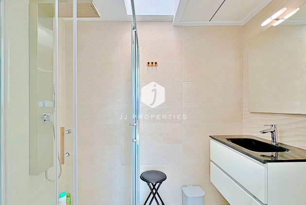 Tweedehands - Chalet -
Torrevieja - Costa Blanca