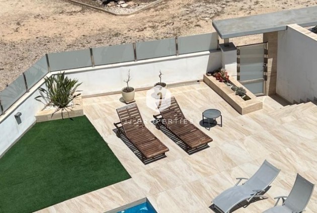 Tweedehands - Villa -
Orihuela Costa - Costa Blanca