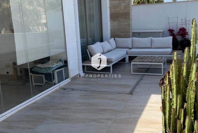 Tweedehands - Villa -
Orihuela Costa - Costa Blanca