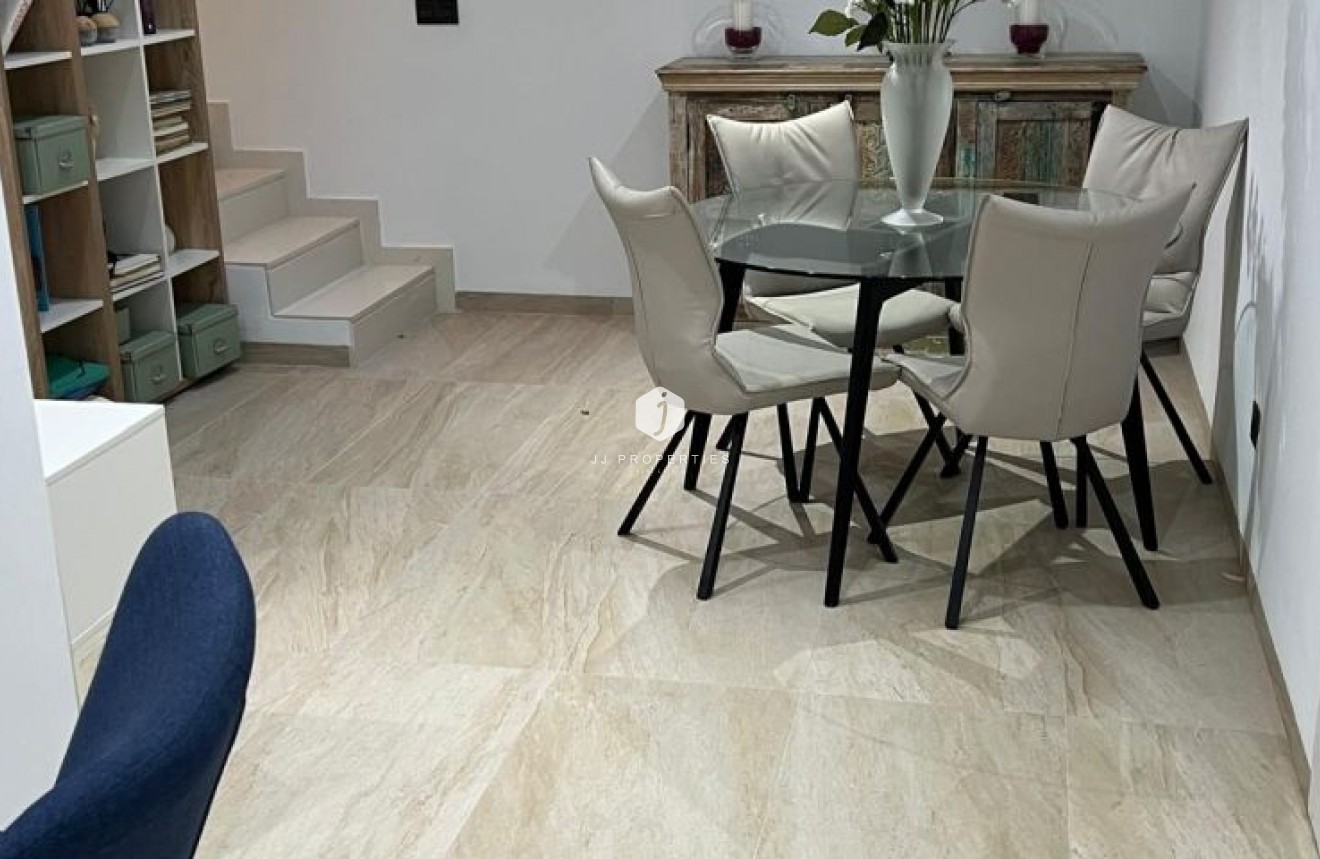 Tweedehands - Villa -
Orihuela Costa - Costa Blanca