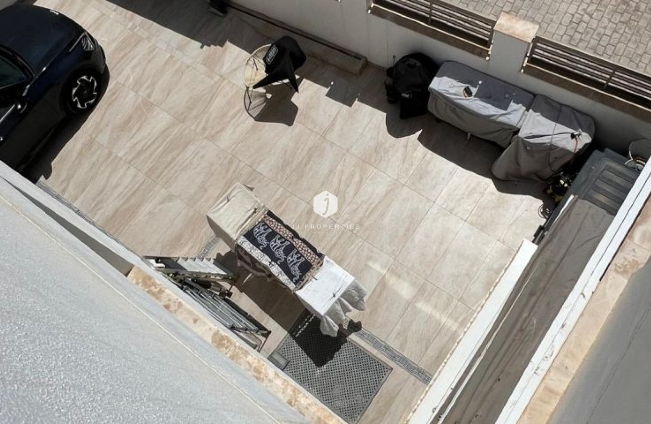 Tweedehands - Villa -
Orihuela Costa - Costa Blanca