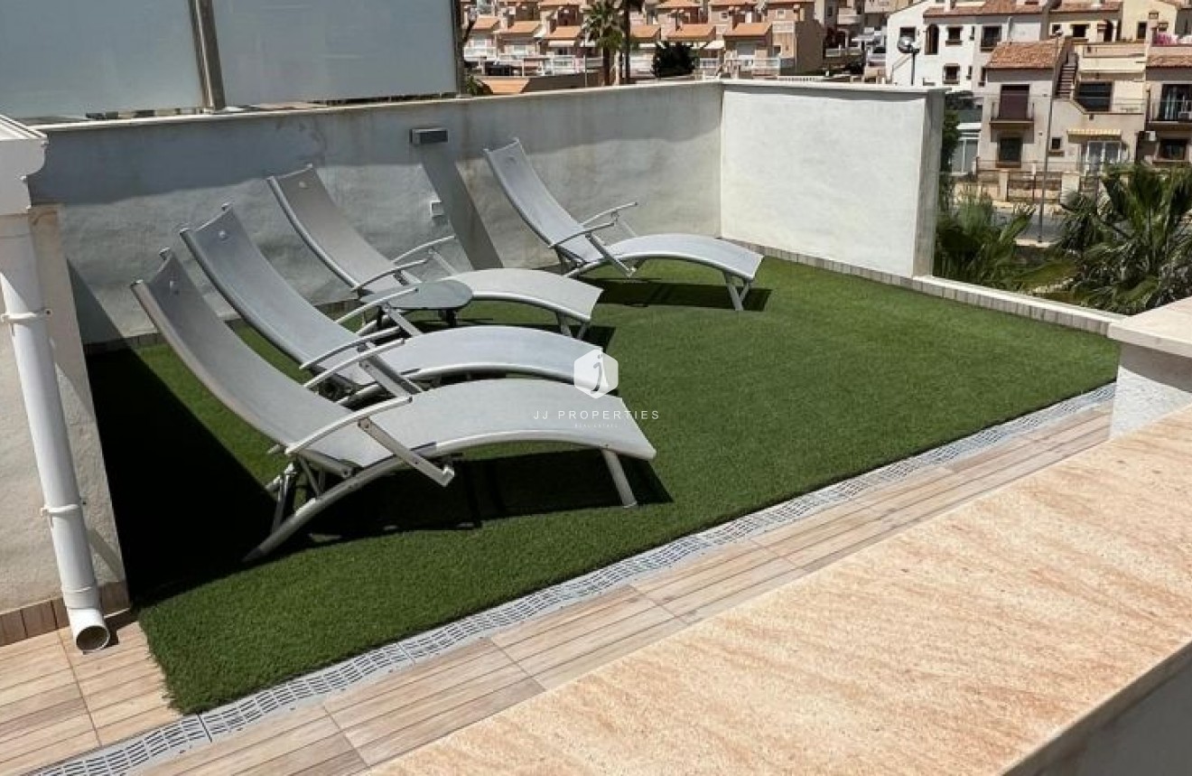 Tweedehands - Villa -
Orihuela Costa - Costa Blanca