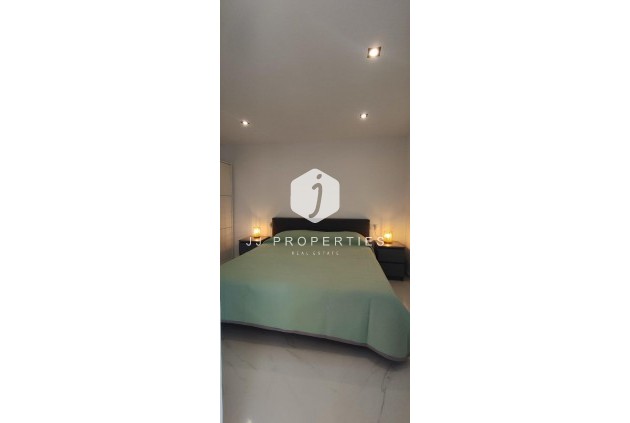 Tweedehands - Appartement / flat -
Torrevieja - Cabo cervera