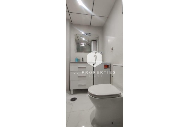 Tweedehands - Appartement / flat -
Torrevieja - Cabo cervera