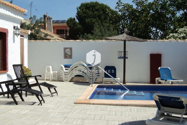 Tweedehands - Villa -
Orihuela Costa - Costa Blanca