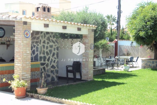 Tweedehands - Villa -
Orihuela Costa - Costa Blanca