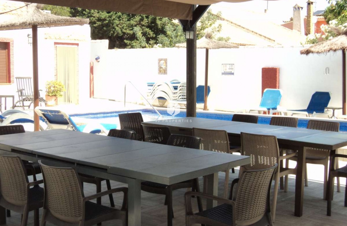 Tweedehands - Villa -
Orihuela Costa - Costa Blanca