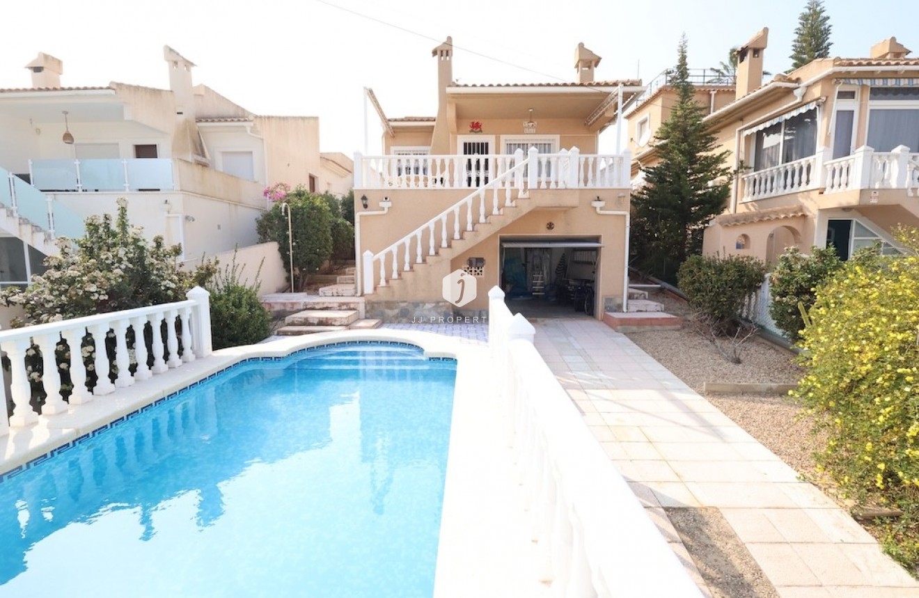 Tweedehands - Villa -
Los Balcones - Costa Blanca