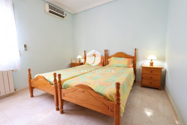 Tweedehands - Villa -
Los Balcones - Costa Blanca