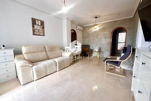 Tweedehands - Appartement / flat -
Cabo Roig - Costa Blanca