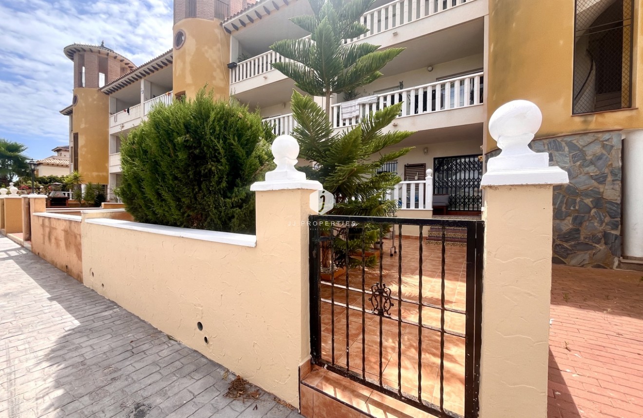 Tweedehands - Appartement / flat -
Cabo Roig - Costa Blanca