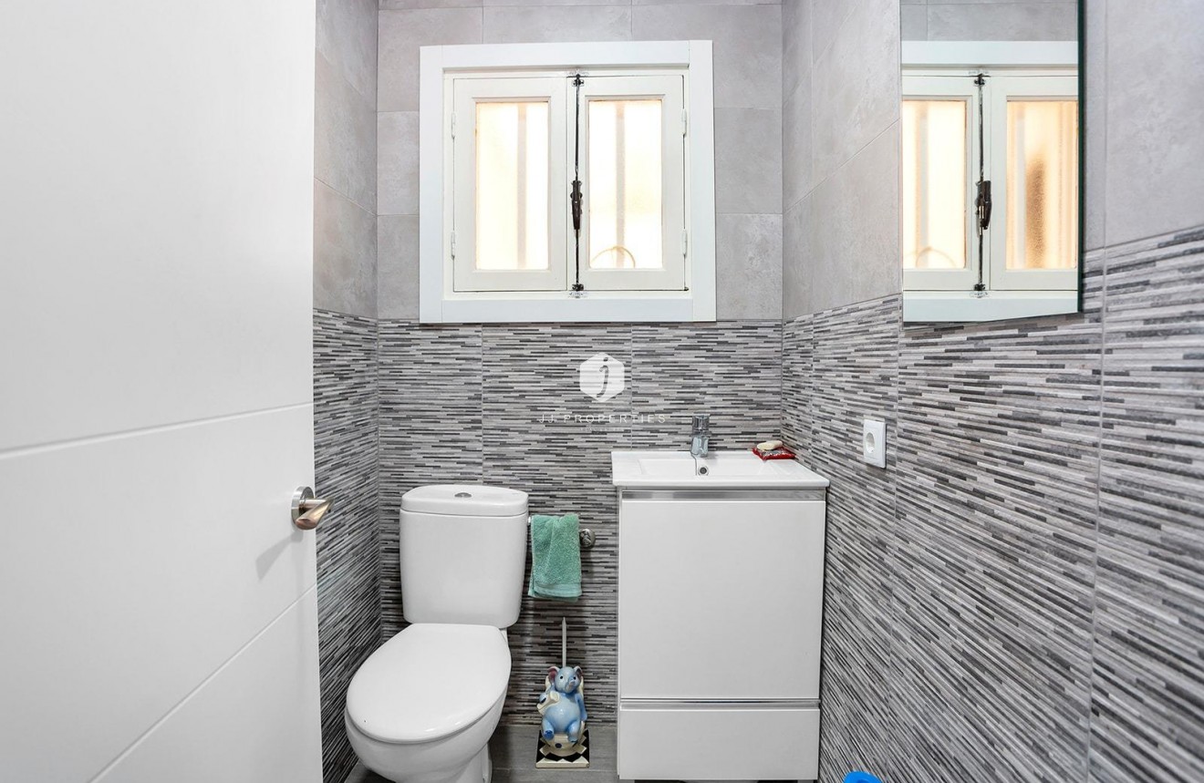 Tweedehands - Chalet -
Torrevieja - Aguas Nuevas 1