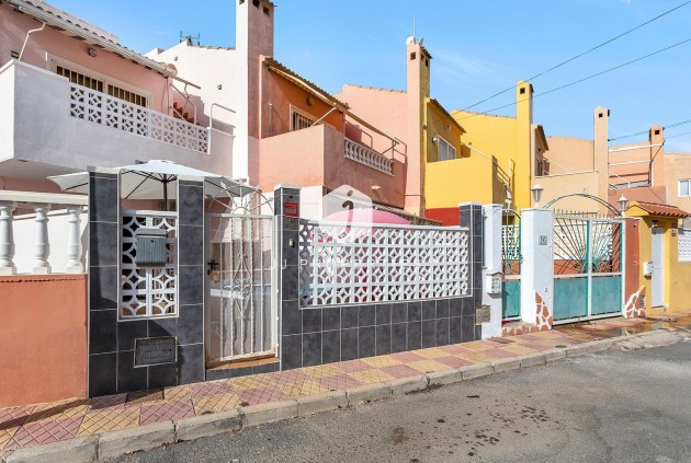 Tweedehands - Chalet -
Torrevieja - Aguas Nuevas 1