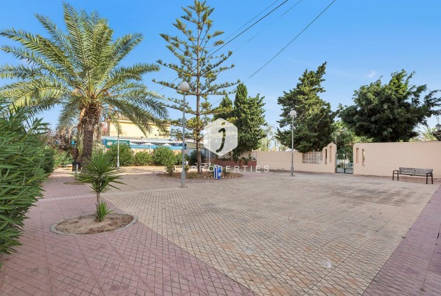 Tweedehands - Chalet -
Torrevieja - Aguas Nuevas 1