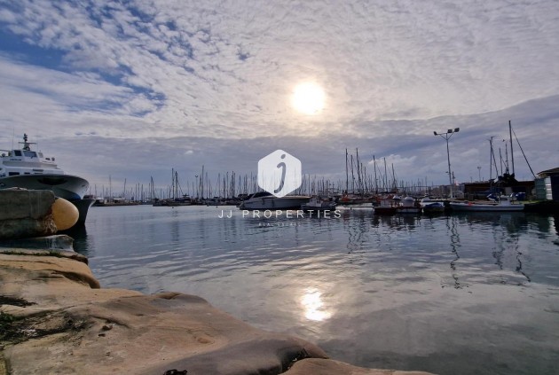 Tweedehands - Chalet -
Torrevieja - Aguas Nuevas 1