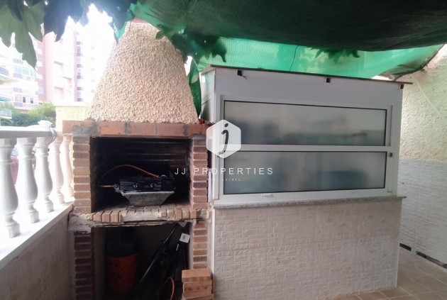 D'occasion - Appartement -
Torrevieja - La Mata