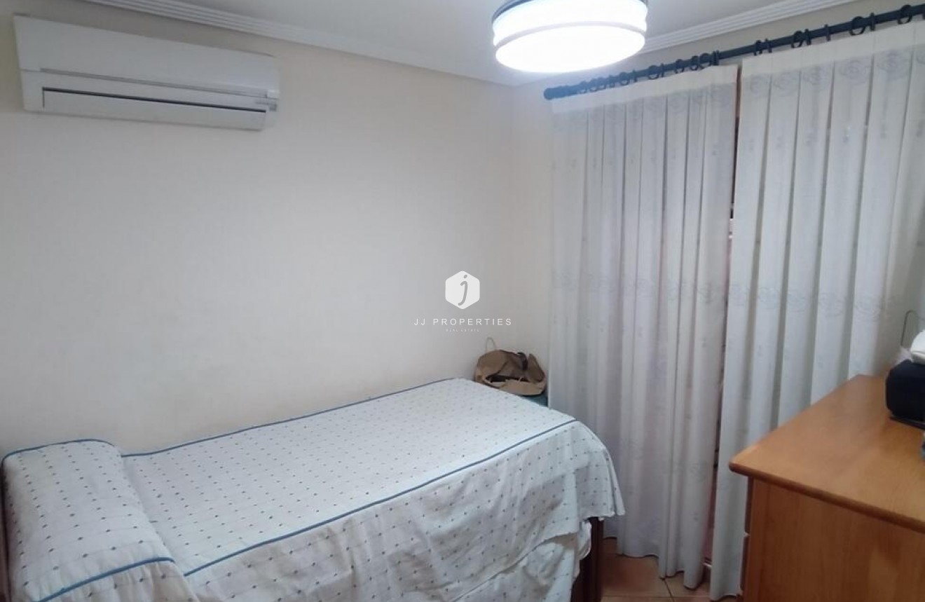 D'occasion - Appartement -
Torrevieja - La Mata