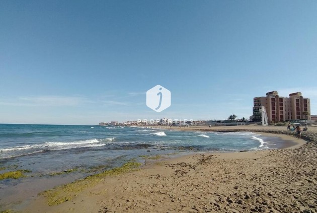D'occasion - Appartement -
Torrevieja - La Mata